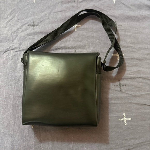 Bushnell Binoculars AG 13-1250 PK 12*50 272FT Wide Angle Binoculars + Case - Picture 5 of 13